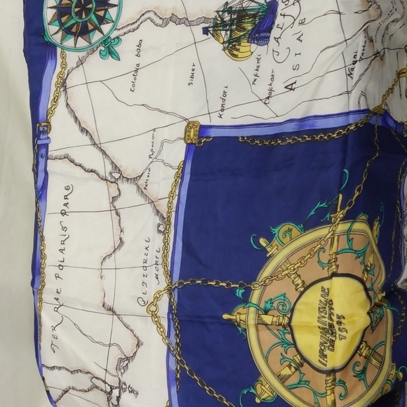 Vintage Golden Dragon 100% Silk Scarf - Picture 5 of 9